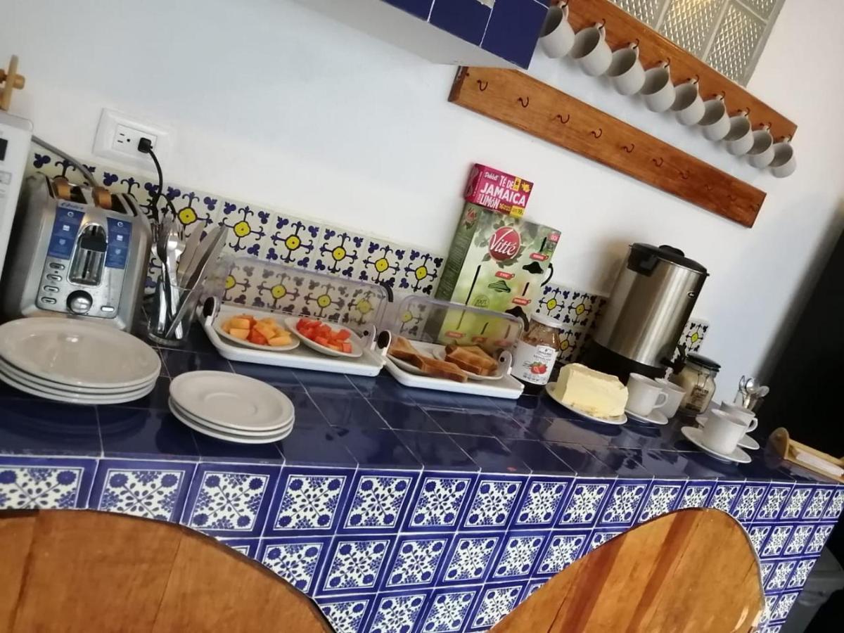 Mio Cancun Hotel Boutique Dış mekan fotoğraf A typical breakfast buffet
