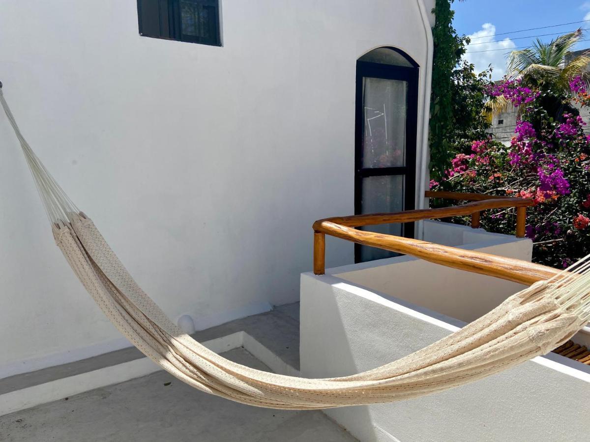 Mio Cancun Hotel Boutique Dış mekan fotoğraf Hammock on a balcony